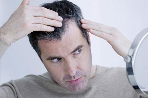 Prevent hair from bleaching